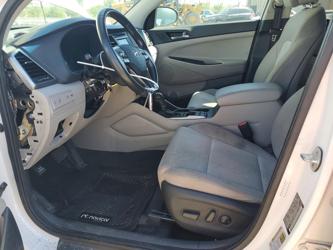 2016 Hyundai Tucson Sport - zdjęcie 4