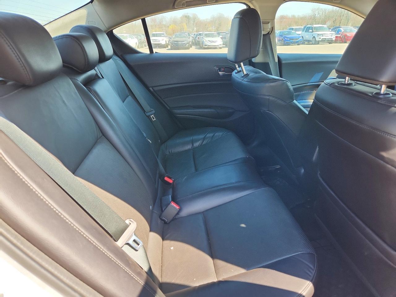 2014 Acura Ilx 20 - zdjęcie 10