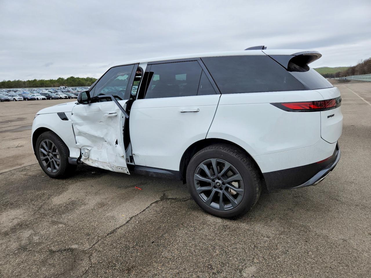 2025 Land Rover Range Rover Sport S - zdjęcie 2