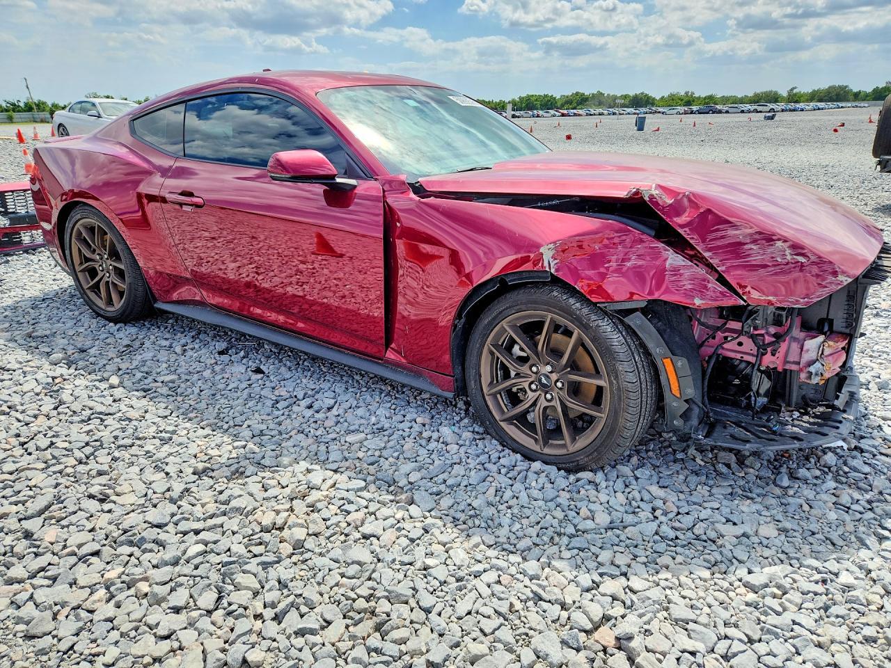 2025 Ford Mustang - zdjęcie 4