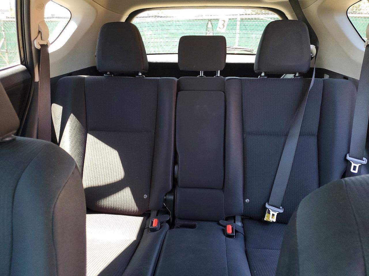 2017 Toyota Rav4 Le - zdjęcie 10