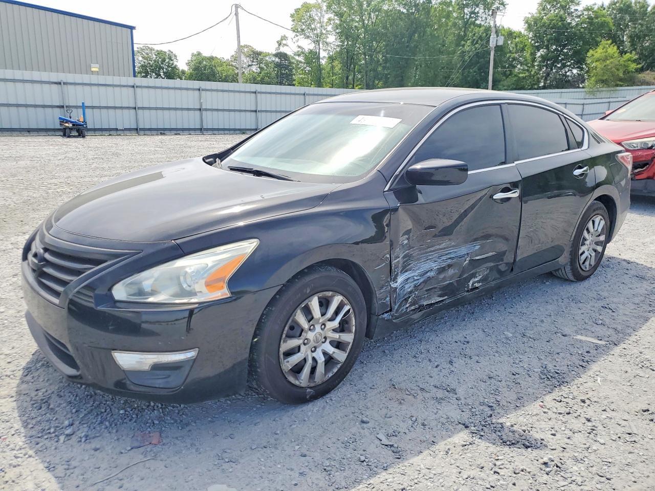 2015 Nissan Altima 2.5 S - zdjęcie główne