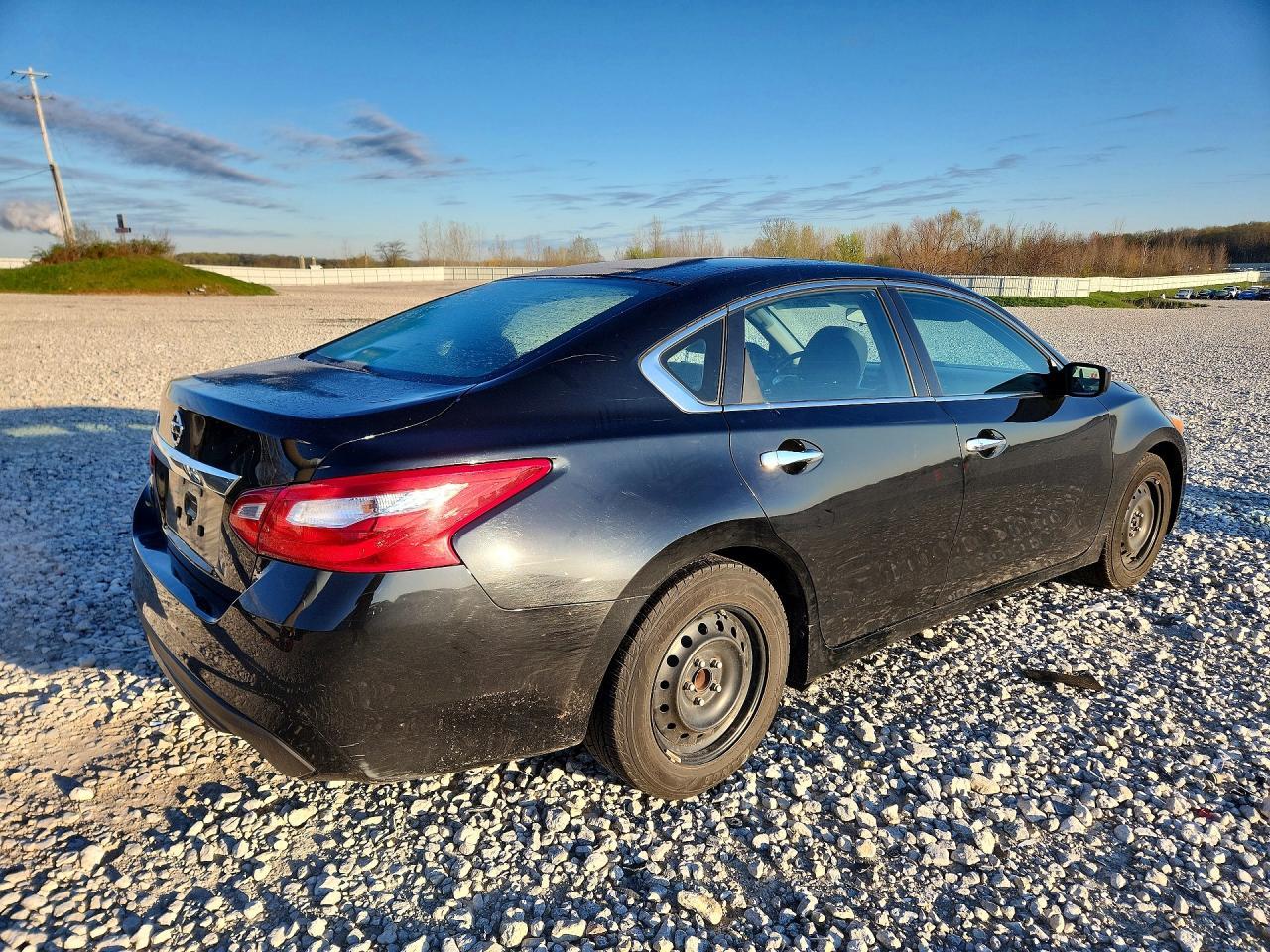 2016 Nissan Altima 2.5 S - zdjęcie 3