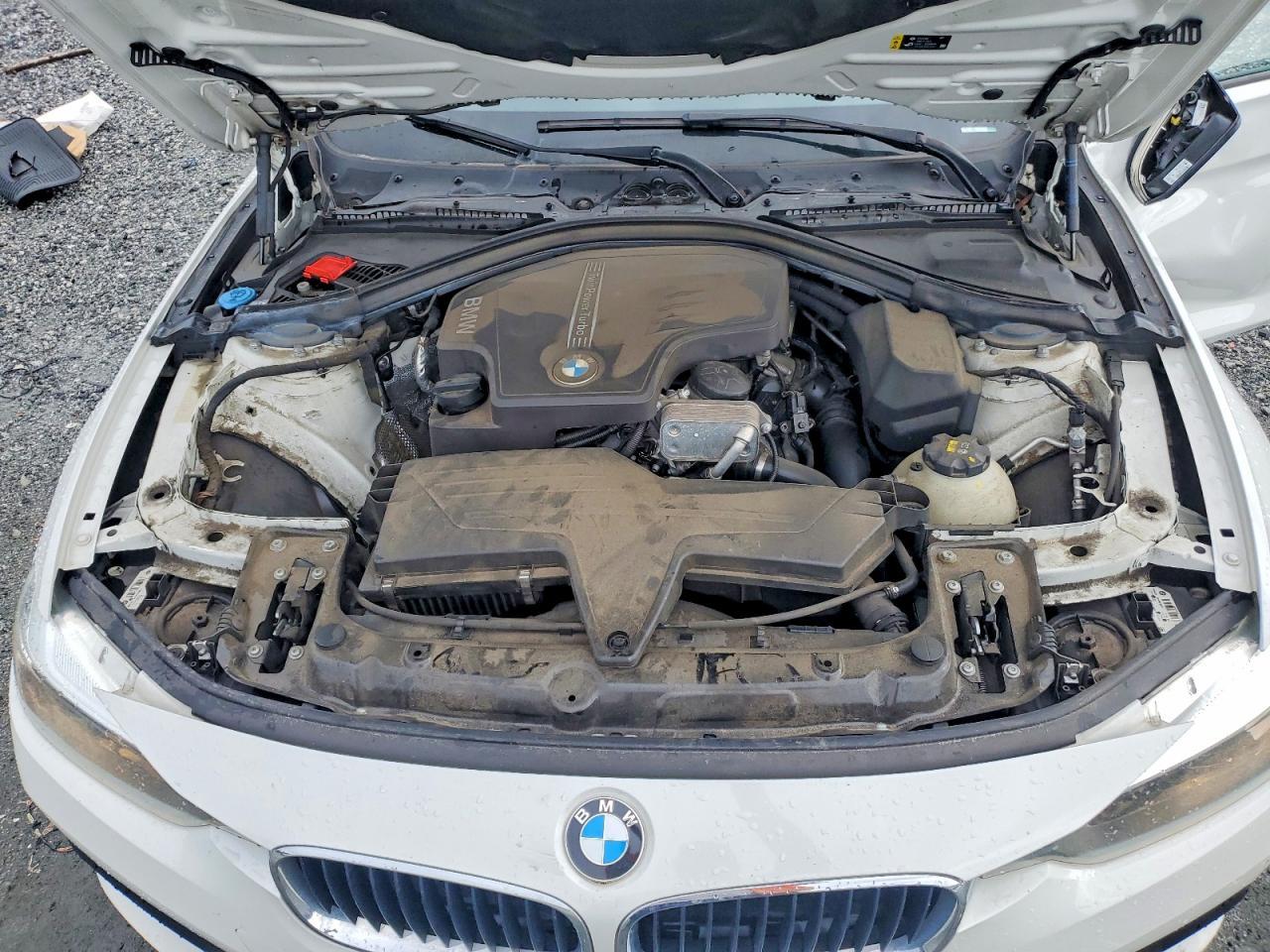 2017 BMW 320 I - zdjęcie 11