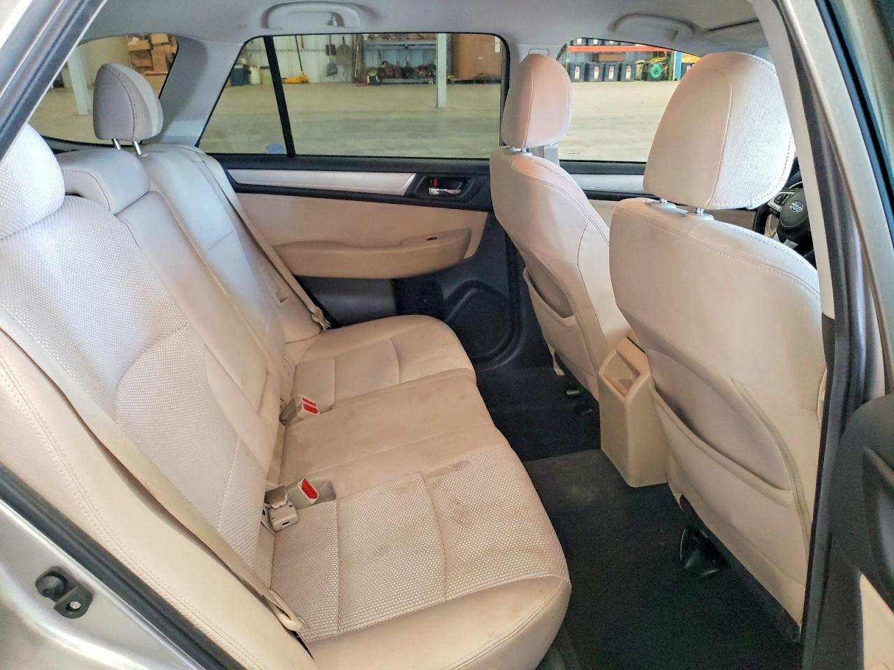 2017 Subaru Outback 2.5I Premium - zdjęcie 11