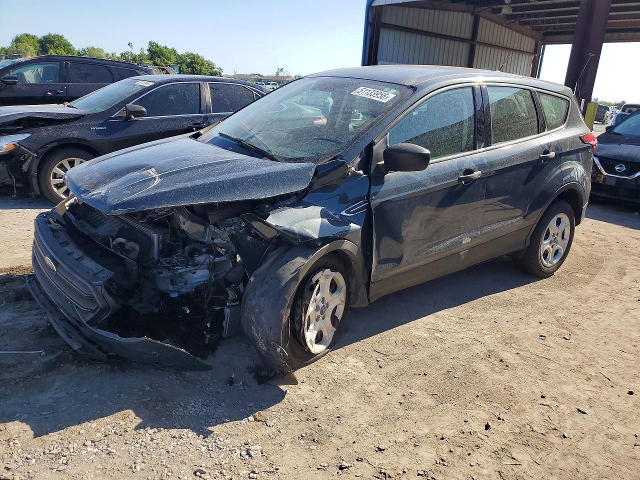 2019 Ford Escape S - zdjęcie główne