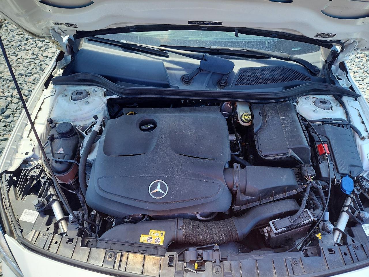 2018 Mercedes-Benz Gla 250 4Matic - zdjęcie 11