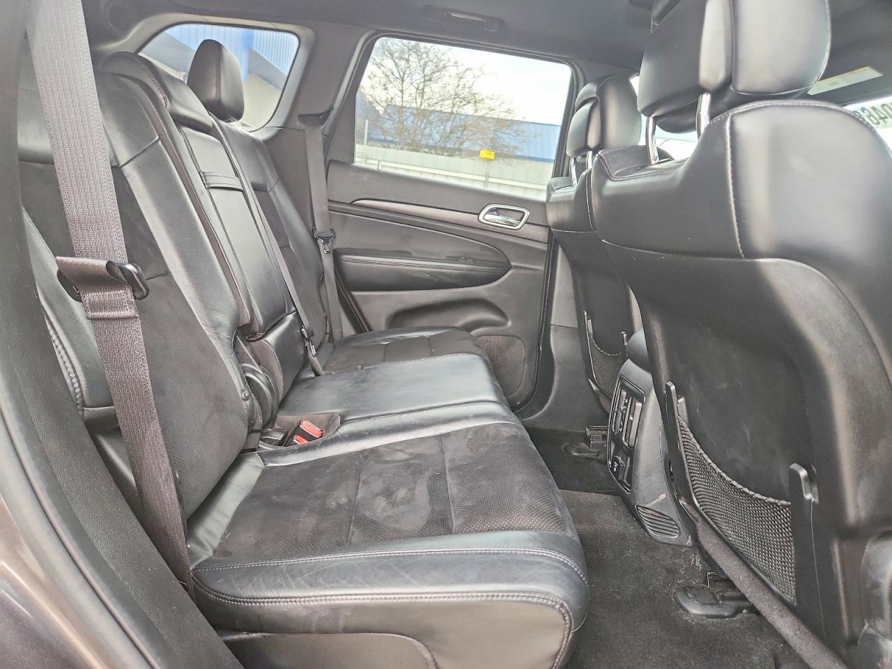 2015 Jeep Grand Cherokee Laredo - zdjęcie 11