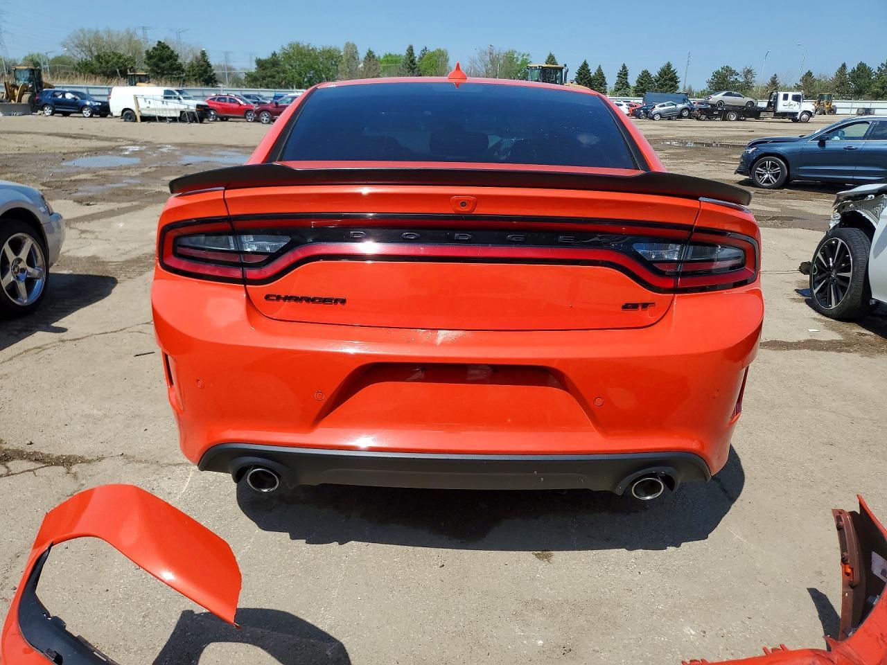 2021 Dodge Charger Gt - zdjęcie 6