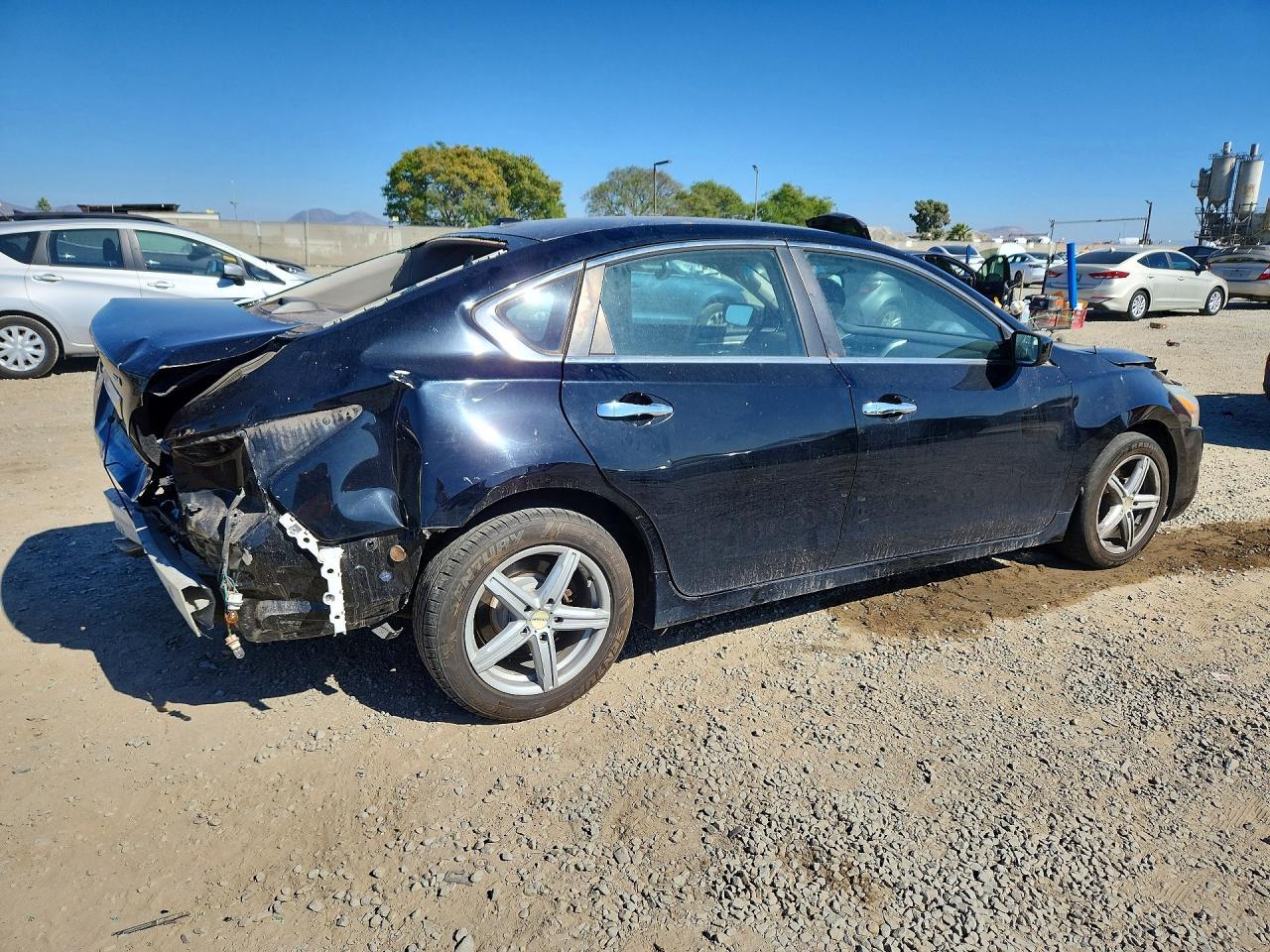 2013 Nissan Altima 2.5 - zdjęcie 3