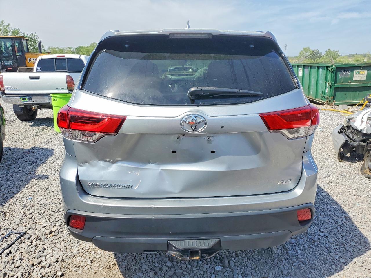 2019 Toyota Highlander Xle - zdjęcie 6