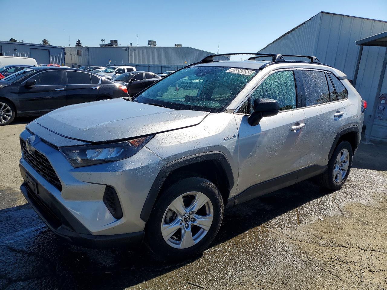 2019 Toyota Rav4 Hybrid Le - zdjęcie główne
