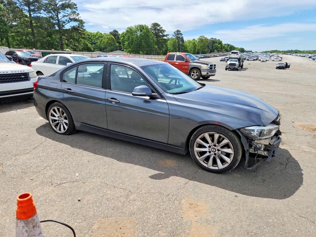 2018 BMW 320 I - zdjęcie 4