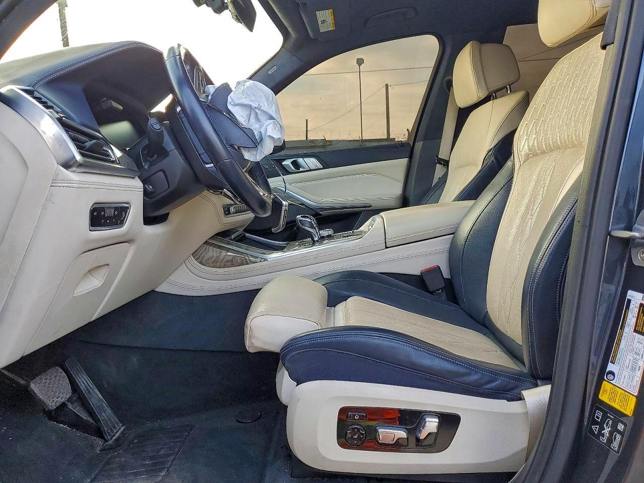 2019 BMW X7 xDrive50I - zdjęcie 7