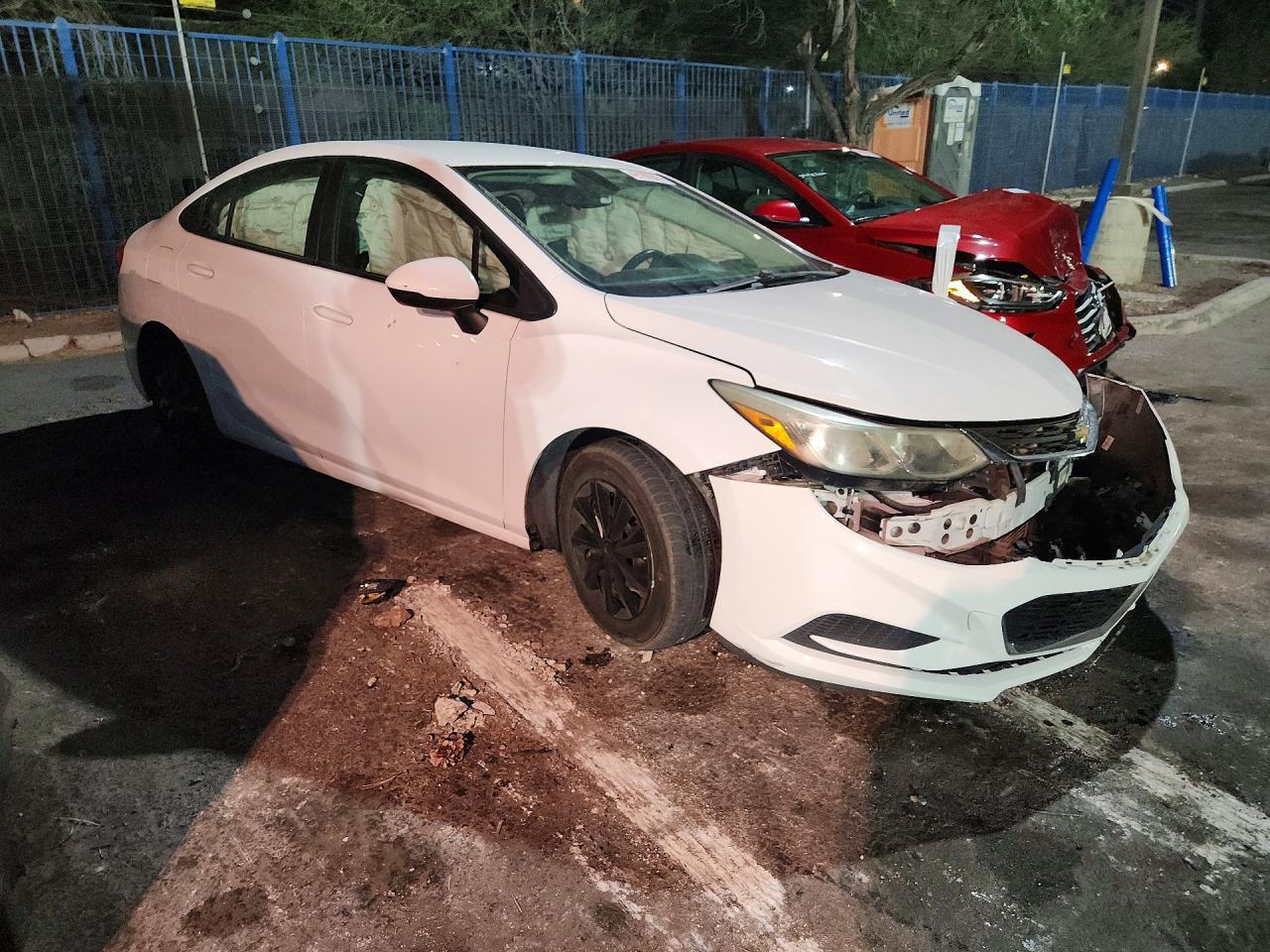 2018 Chevrolet Cruze Ls - zdjęcie 4