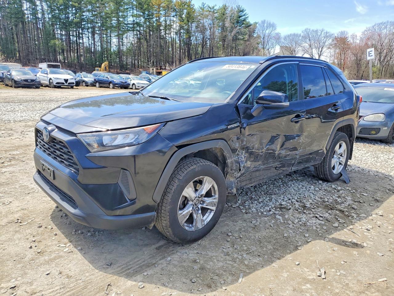 2019 Toyota Rav4 Le - zdjęcie główne