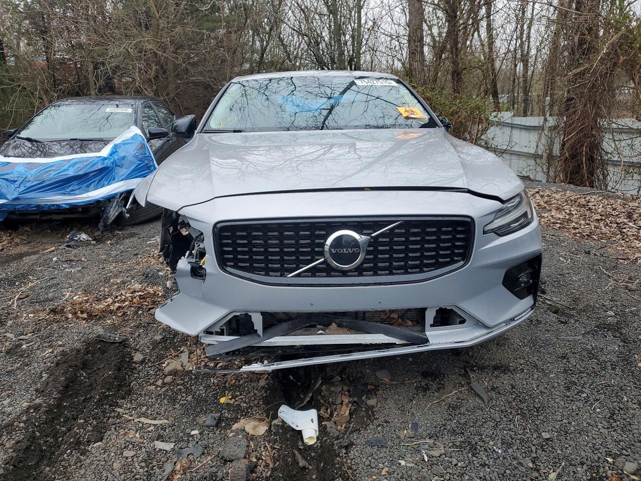 2024 Volvo S60 Core - zdjęcie 5