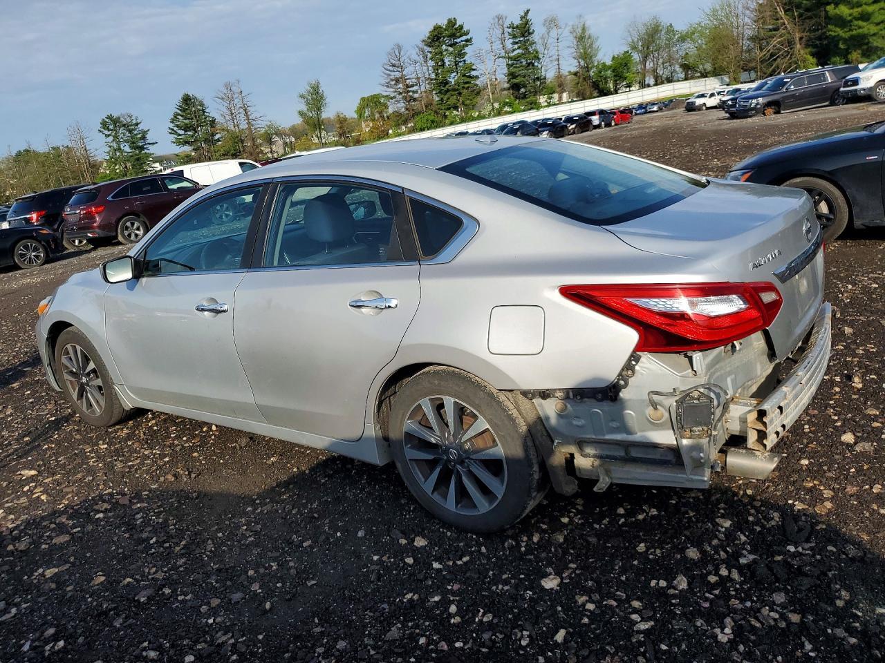 2016 Nissan Altima 2.5 Sv - zdjęcie 2