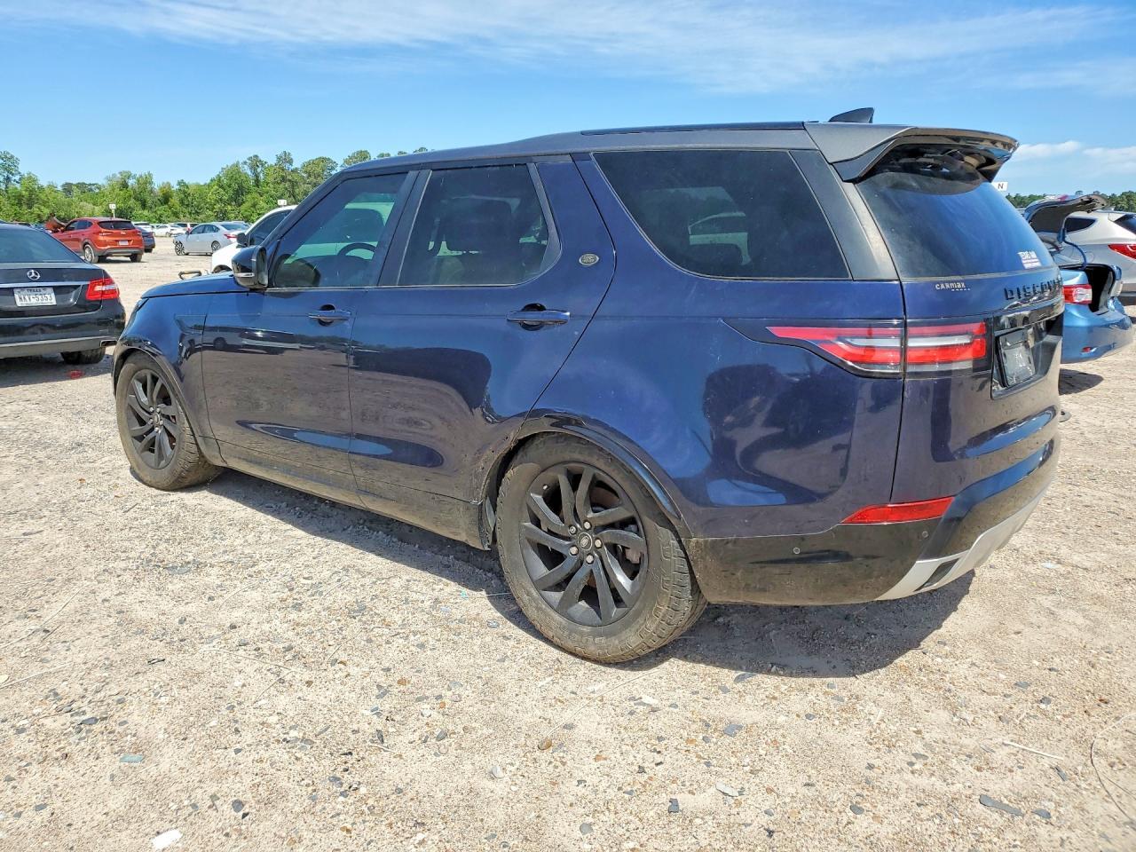 2017 Land Rover Discovery Hse - zdjęcie 2