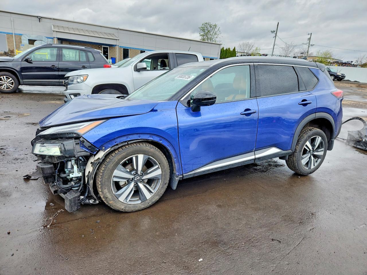 2022 Nissan Rogue Platinum - zdjęcie główne