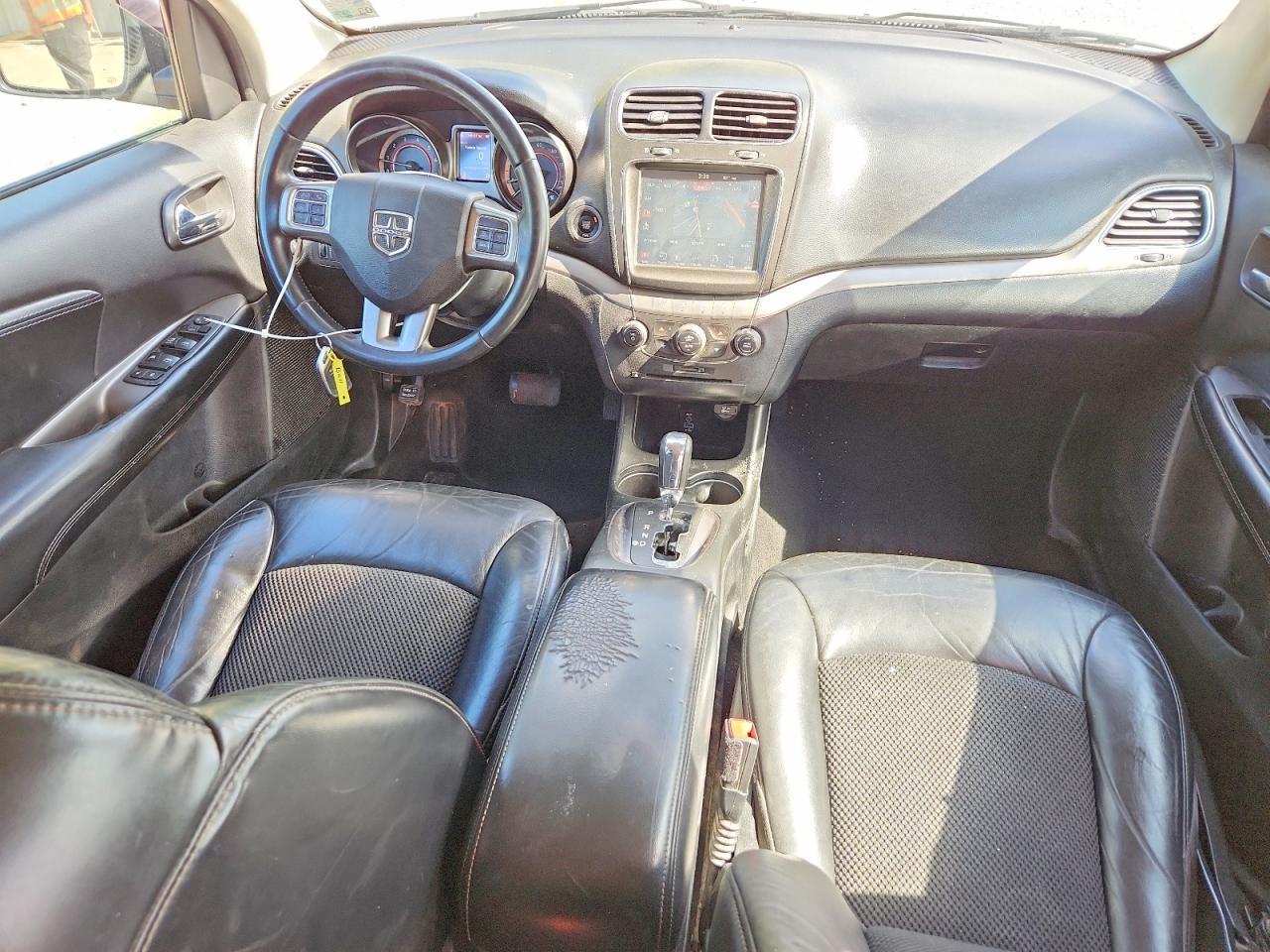 2017 Dodge Journey Crossroad - zdjęcie 8