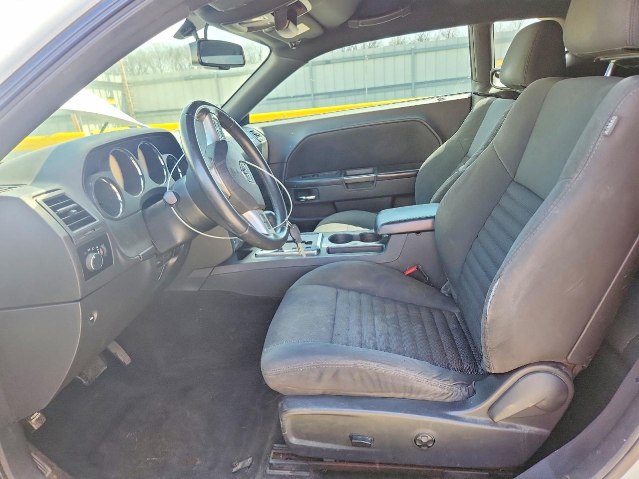 2013 Dodge Challenger Sxt - zdjęcie 7