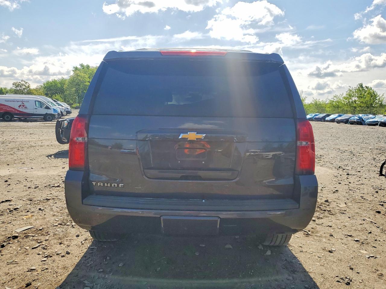 2016 Chevrolet Tahoe K1500 Lt - zdjęcie 6