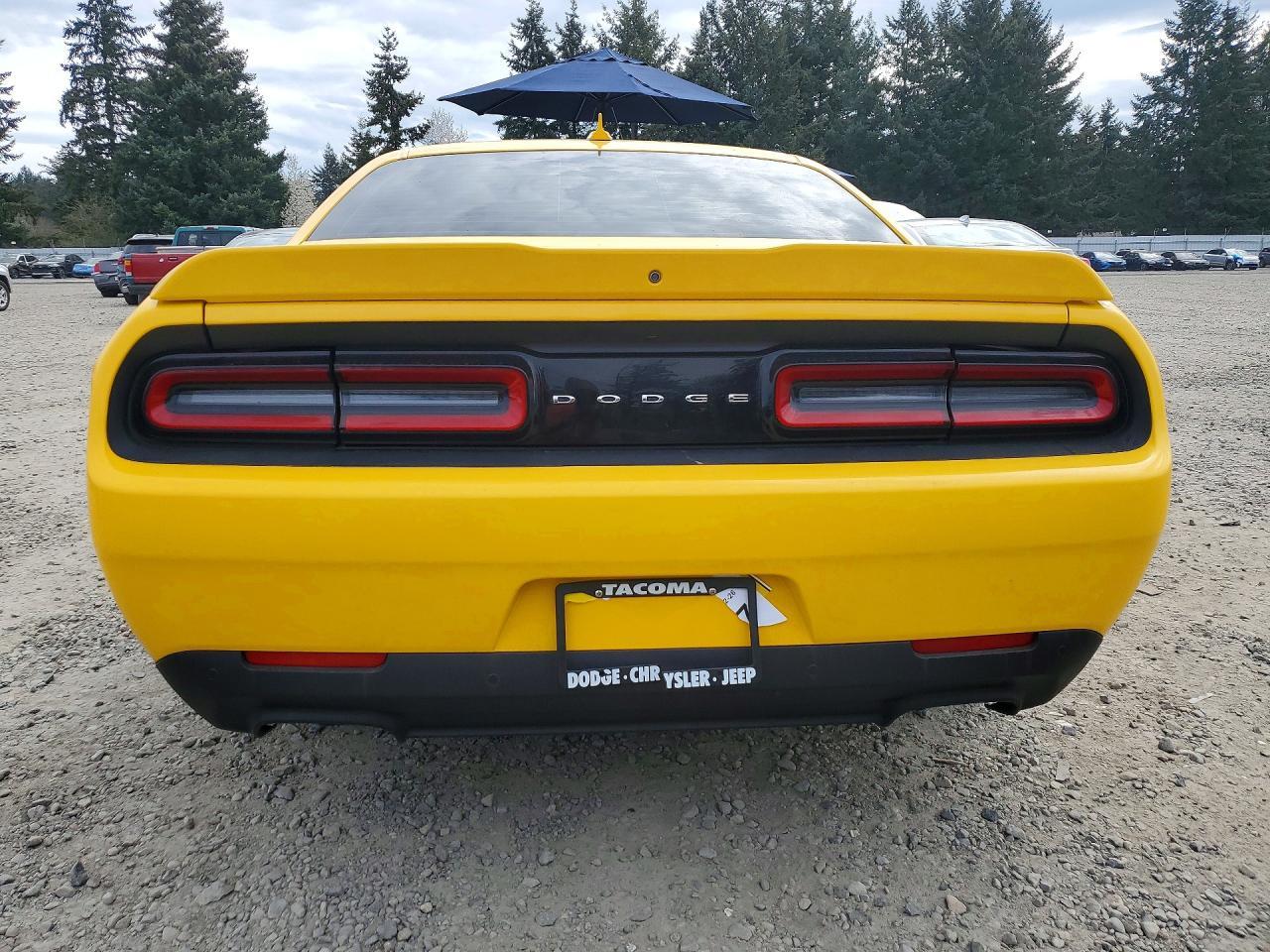 2017 Dodge Challenger Sxt - zdjęcie 6