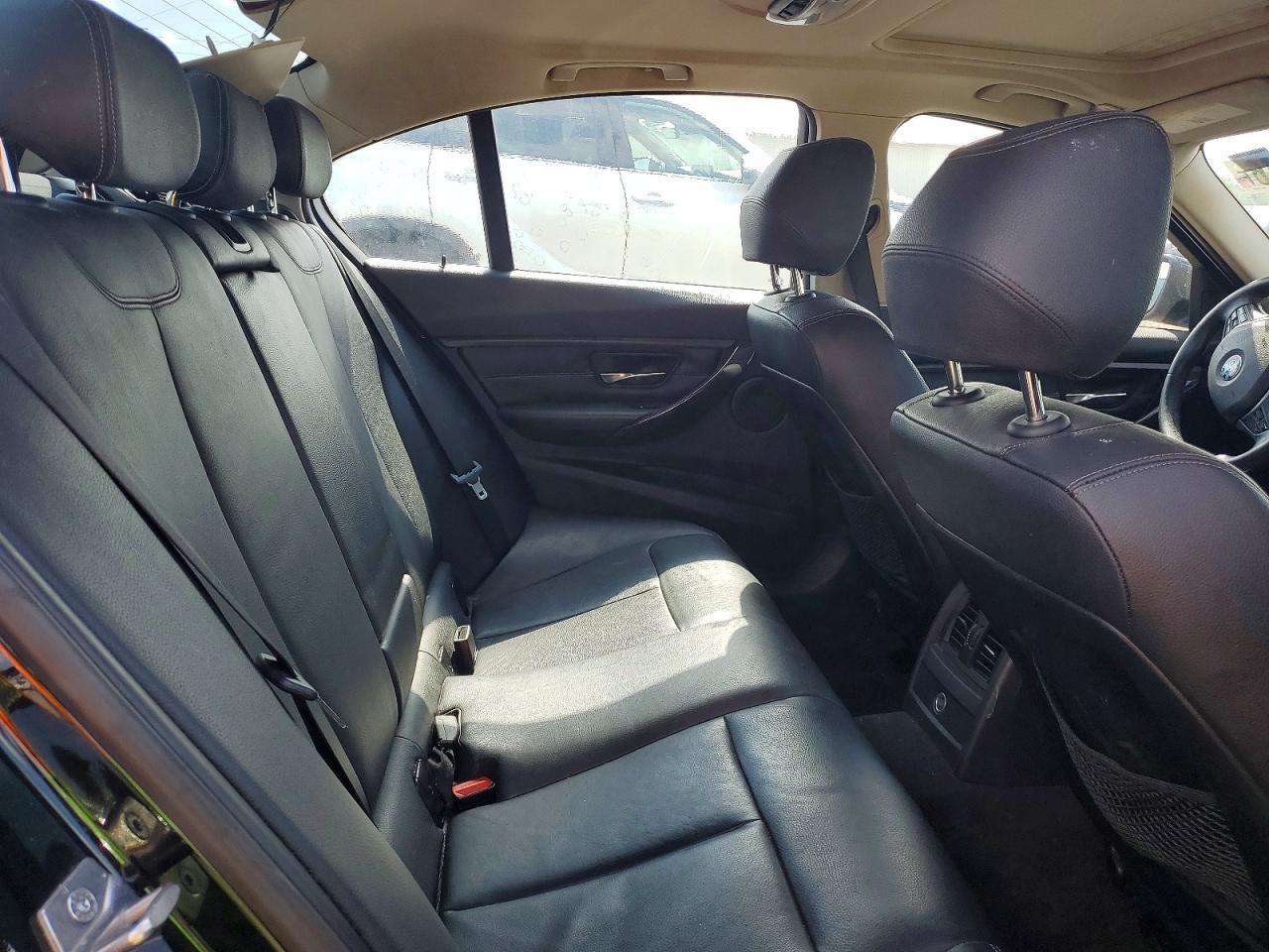2013 BMW 328 I - zdjęcie 10