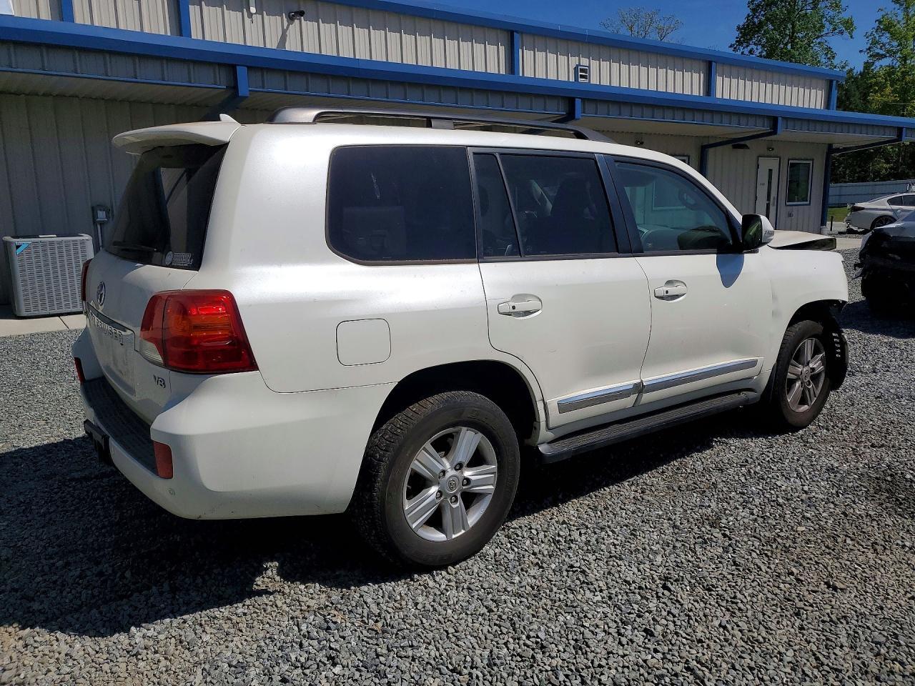 2014 Toyota Land Cruiser Base - zdjęcie 3