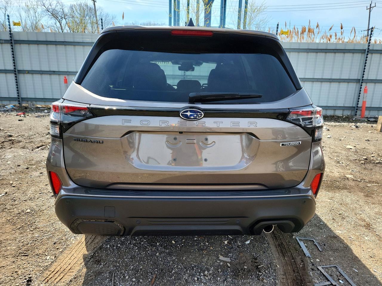 2025 Subaru Forester Touring - zdjęcie 6