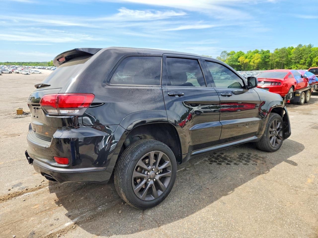 2019 Jeep Grand Cherokee Overland - zdjęcie 3