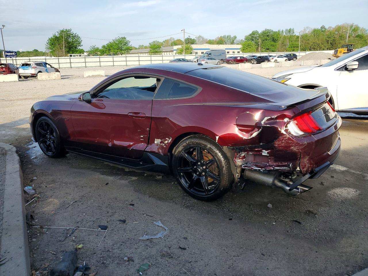 2018 Ford Mustang Gt - zdjęcie 2