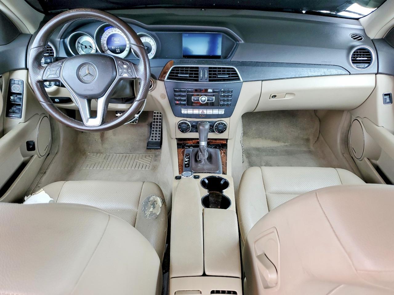 2014 Mercedes-Benz C 300 4Matic - zdjęcie 8