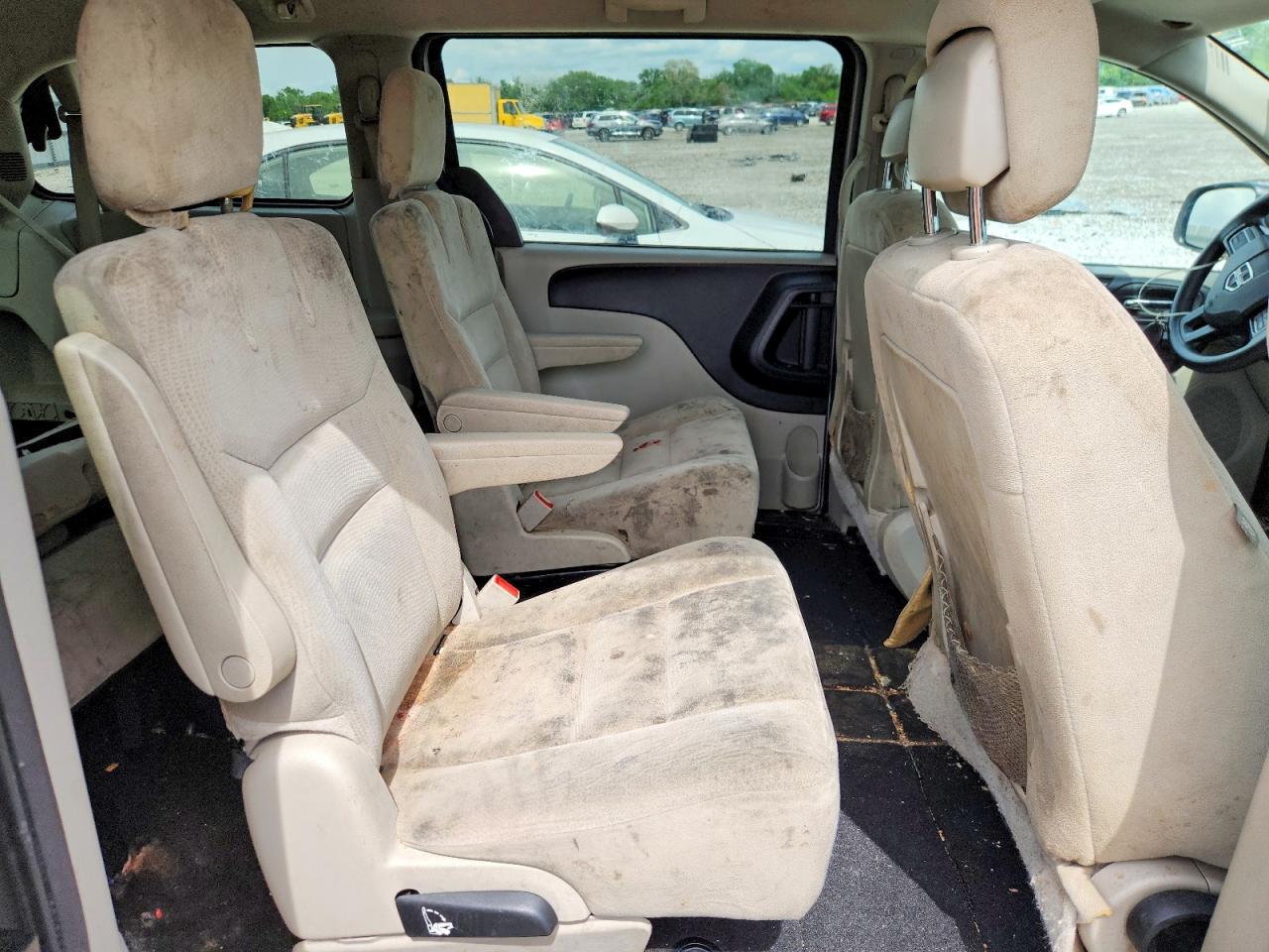 2016 Dodge Grand Caravan Se - zdjęcie 11