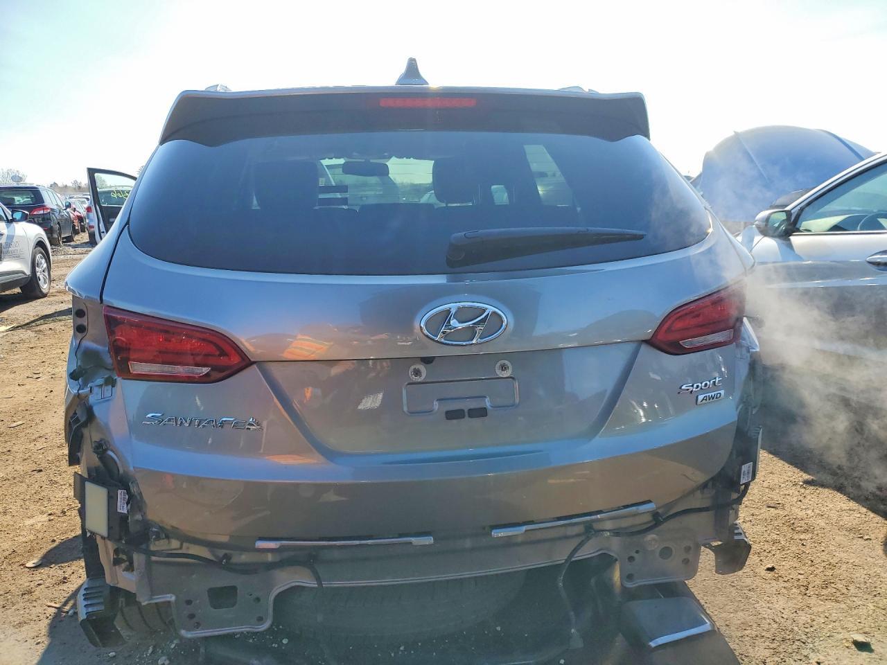 2017 Hyundai Santa Fe Sport 2.4L - zdjęcie 6