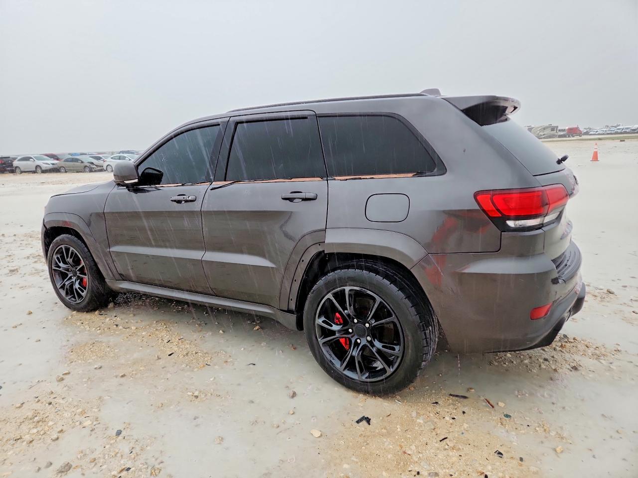 2014 Jeep Grand Cherokee Srt-8 - zdjęcie 2