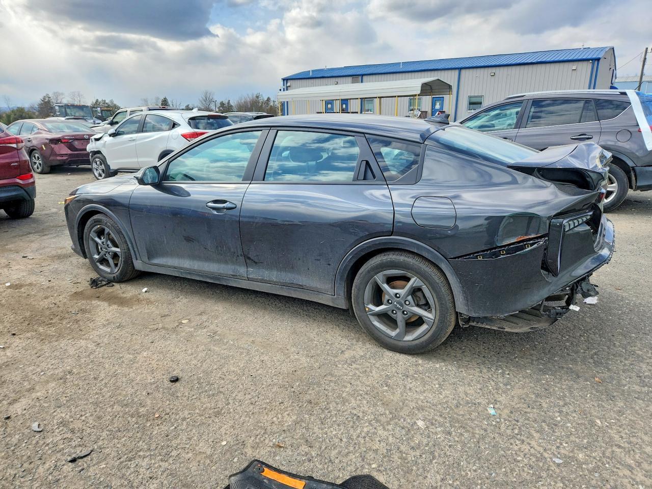 2025 Kia K4 Lxs - zdjęcie 2