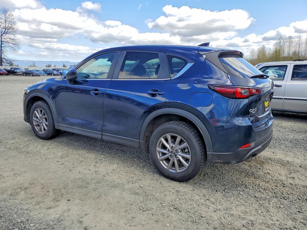 2023 Mazda Cx-5 Select - zdjęcie 2