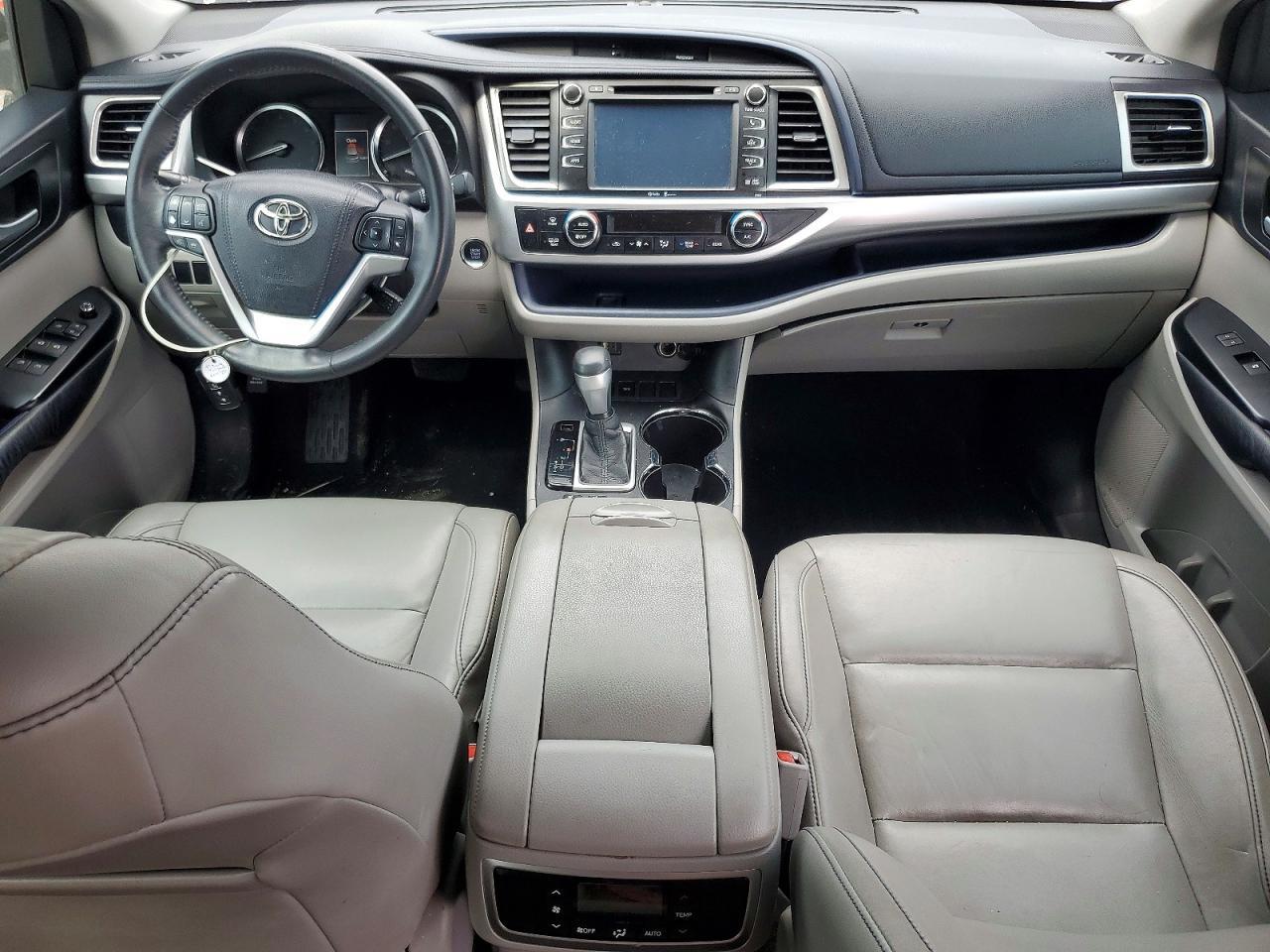 2015 Toyota Highlander Xle - zdjęcie 8