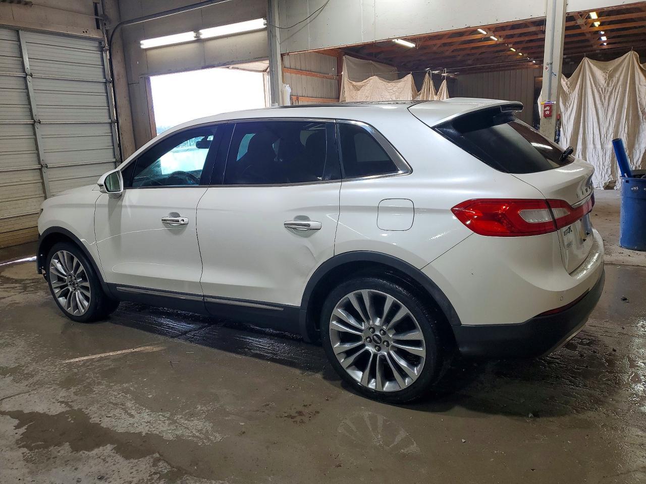 2016 Lincoln Mkx Reserve - zdjęcie 2