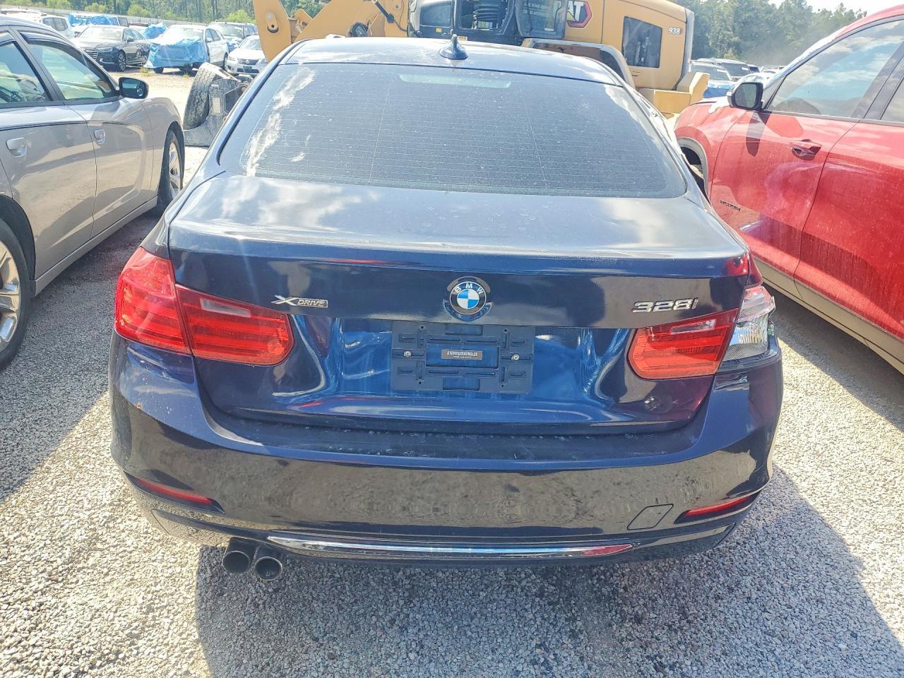 2013 BMW 328 Xi - zdjęcie 6