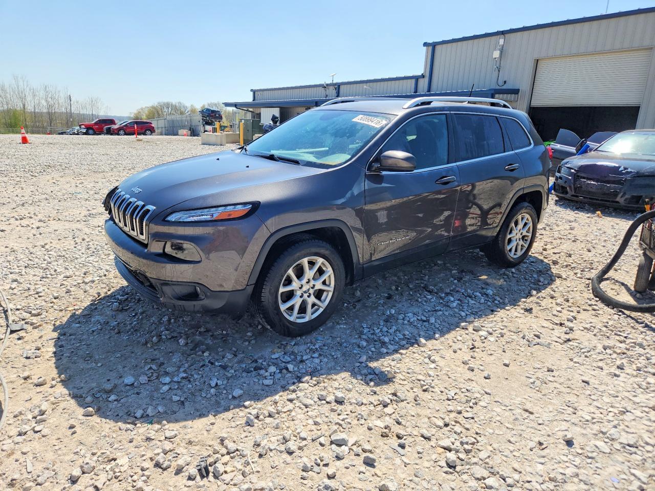2016 Jeep Cherokee Latitude - zdjęcie główne