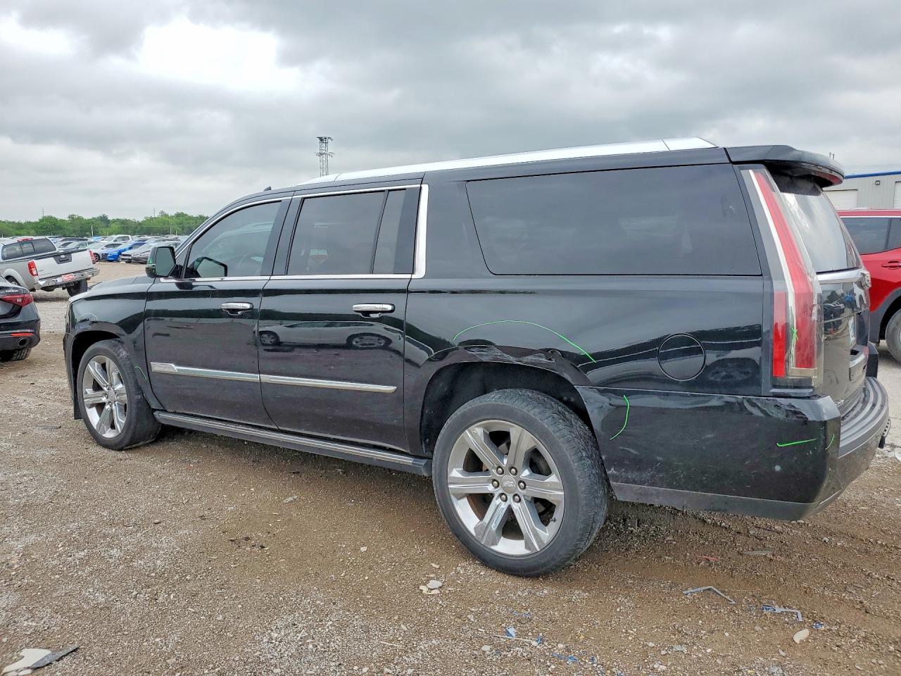 2017 Cadillac Escalade Esv Platinum - zdjęcie 2