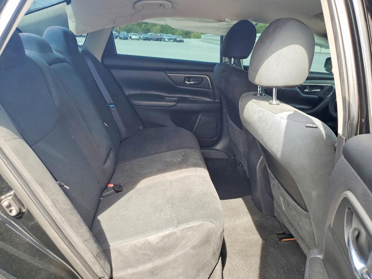 2015 Nissan Altima 2.5 S - zdjęcie 10