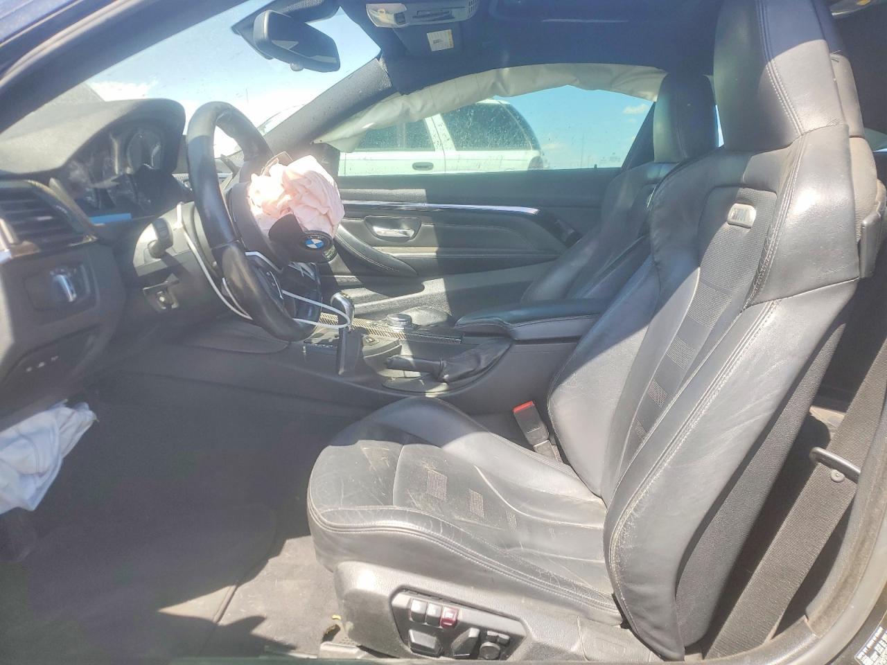 2015 BMW M4 - zdjęcie 7