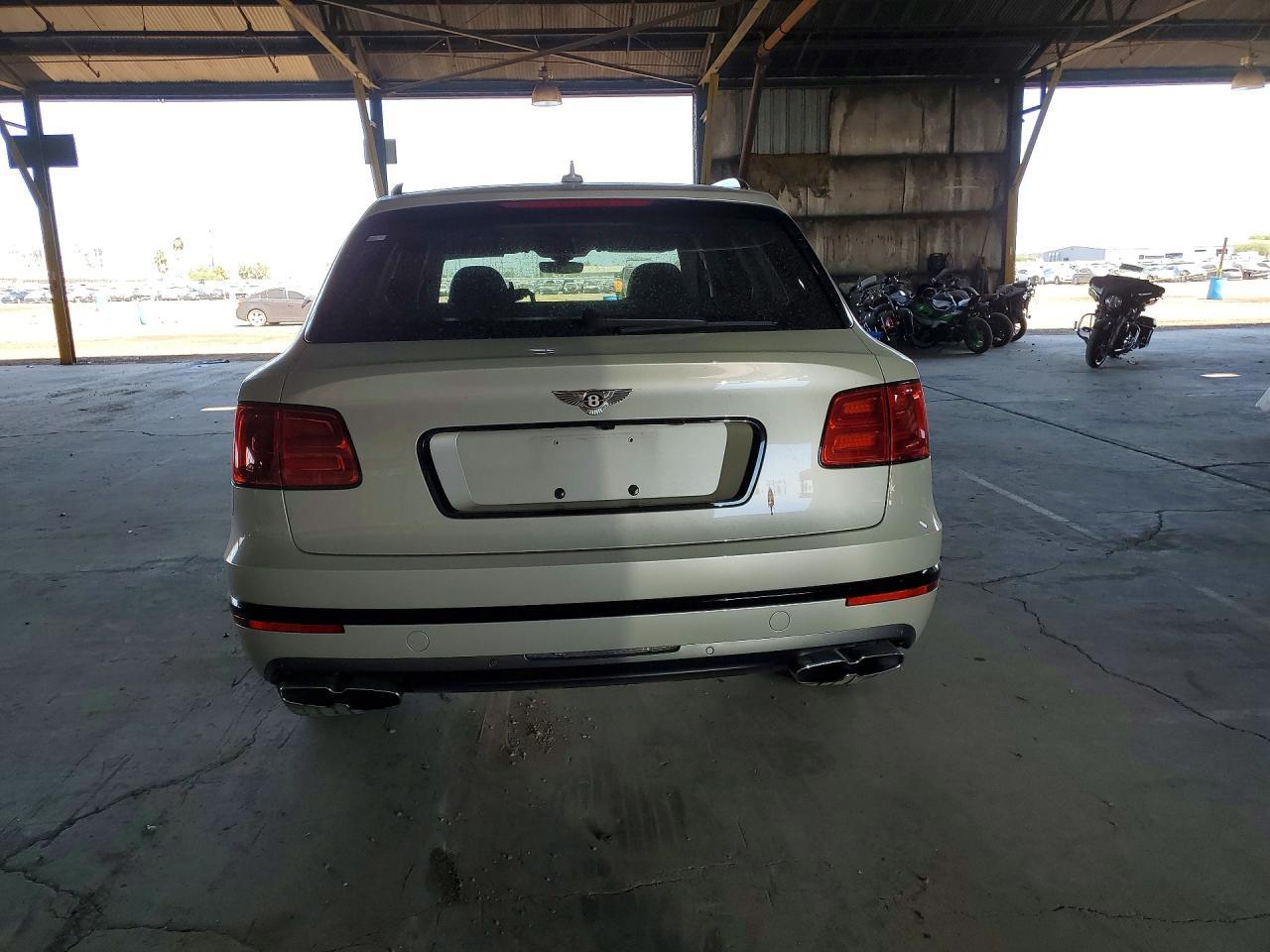 2020 Bentley Bentayga - zdjęcie 6