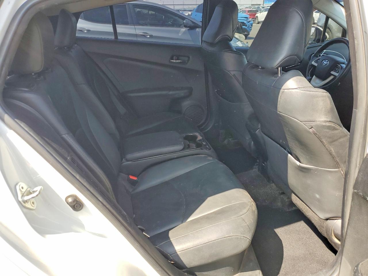 2017 Toyota Prius Prime Advanced - zdjęcie 10