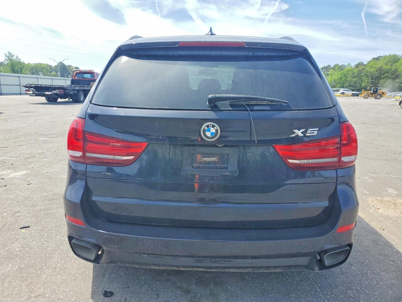 2016 BMW X5 xDrive50I - zdjęcie 6