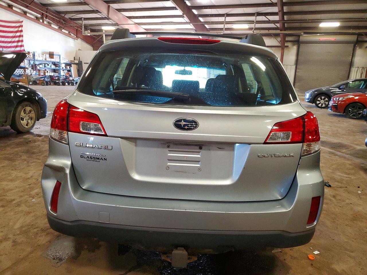 2014 Subaru Outback 2.5I - zdjęcie 6